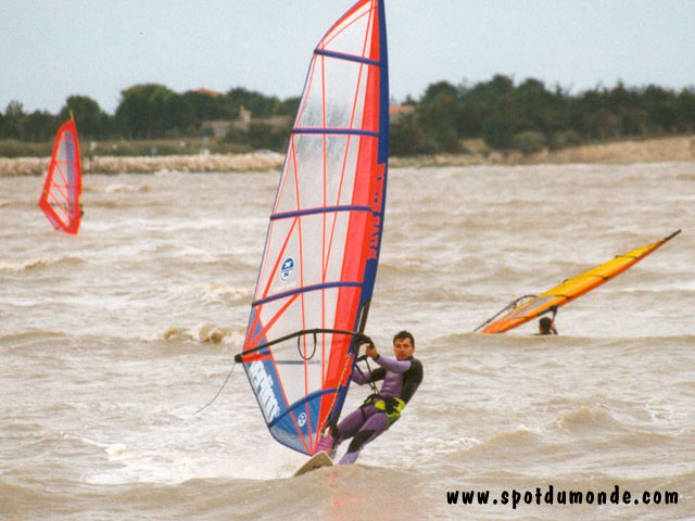 Windsurf KitesurfLa RochelleFrance