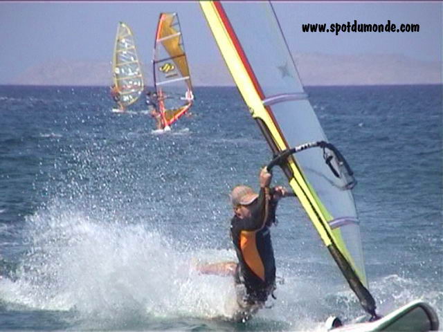 Windsurf KitesurfPalekastroCrète - Grèce