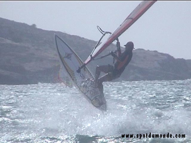 Windsurf KitesurfPrasonisiRhodes - Grèce Windsurf KitesurfPrasonisiRhodes - Grèce